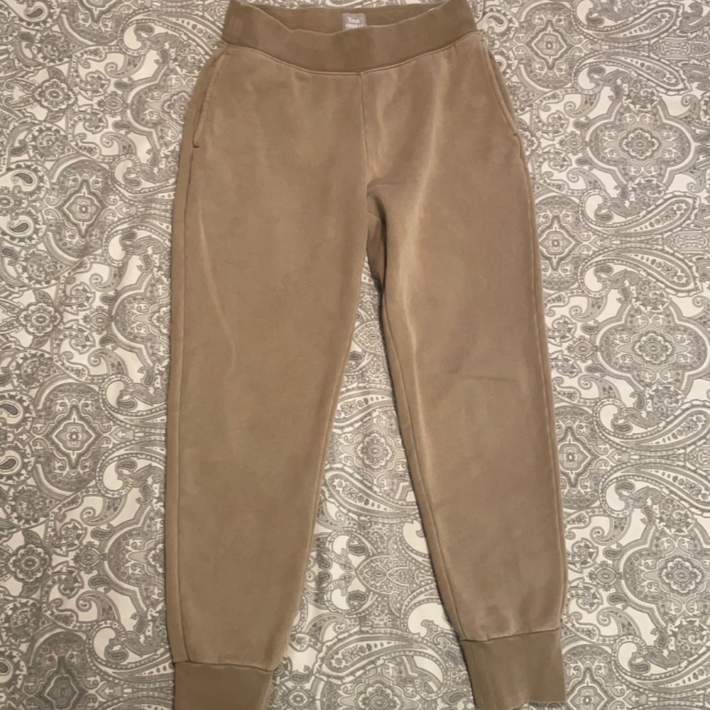 Aritzia cozy af sweatpants